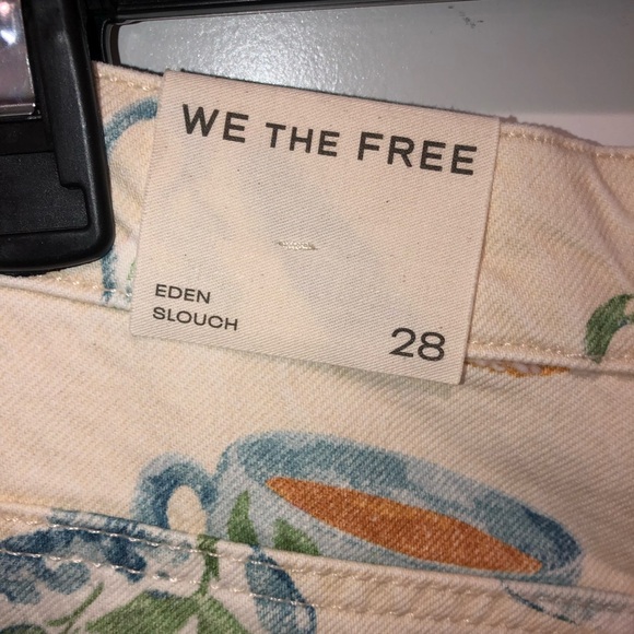 We The Free by Free People Eden High Slouchy Brunch Printed Barrel Jeans sz 28 - Picture 7 of 10